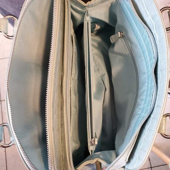 Charming Charlie Purse - Picture 3 of 3